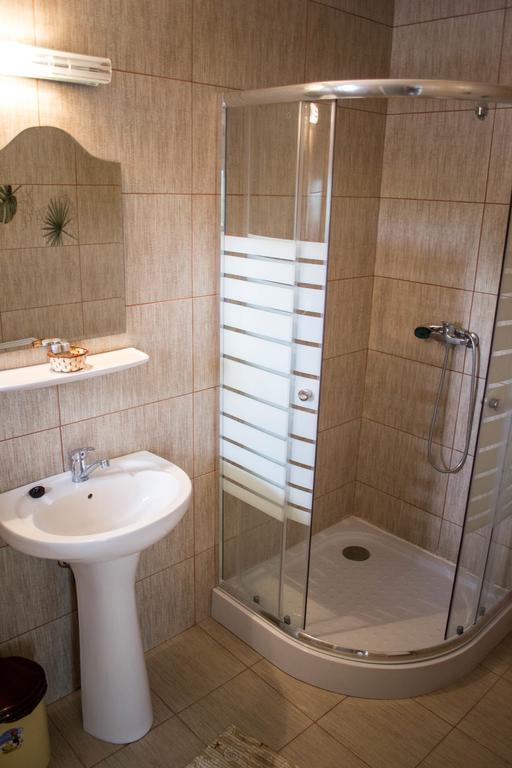 Casa Diana Hotel Comana Kültér fotó