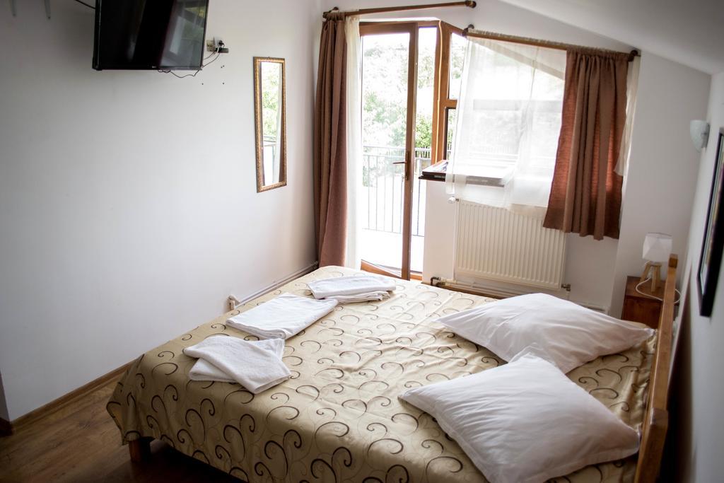 Casa Diana Hotel Comana Kültér fotó